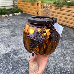 Hallmark Mercury Glass Pumpkin w 4 Battery Candles